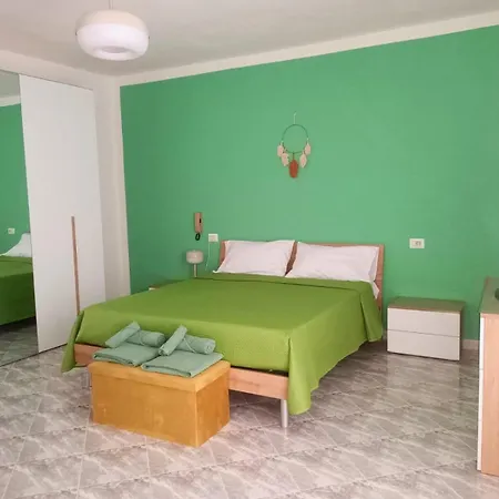 B&B Citri Hortus 폴리카스트로 부센티노